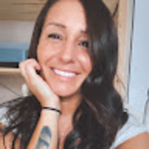 Meet your Posher, Camala